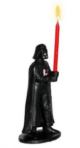 Tortenfigur mit Kerze "Darth Vader" 10 cm